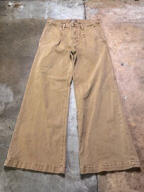 Kut from the Kloth Utility-Style Wide Leg Pants in Khaki